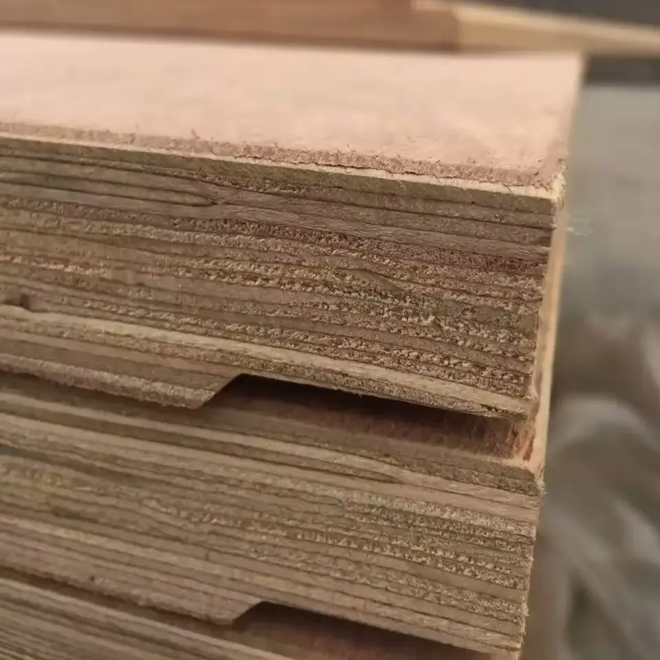 28mm container flooring  plywood board