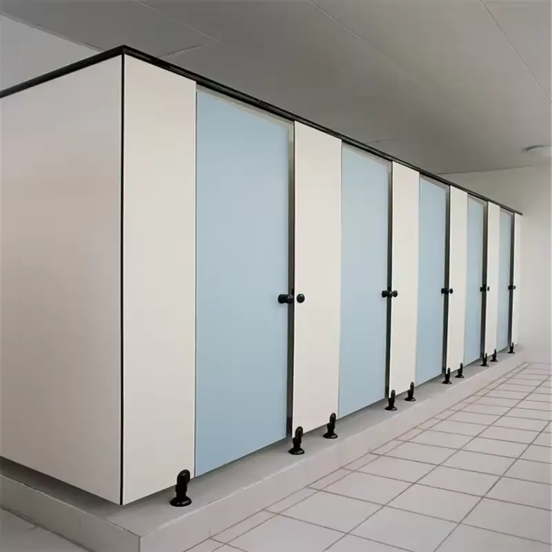 Phenolic resin compact laminate board