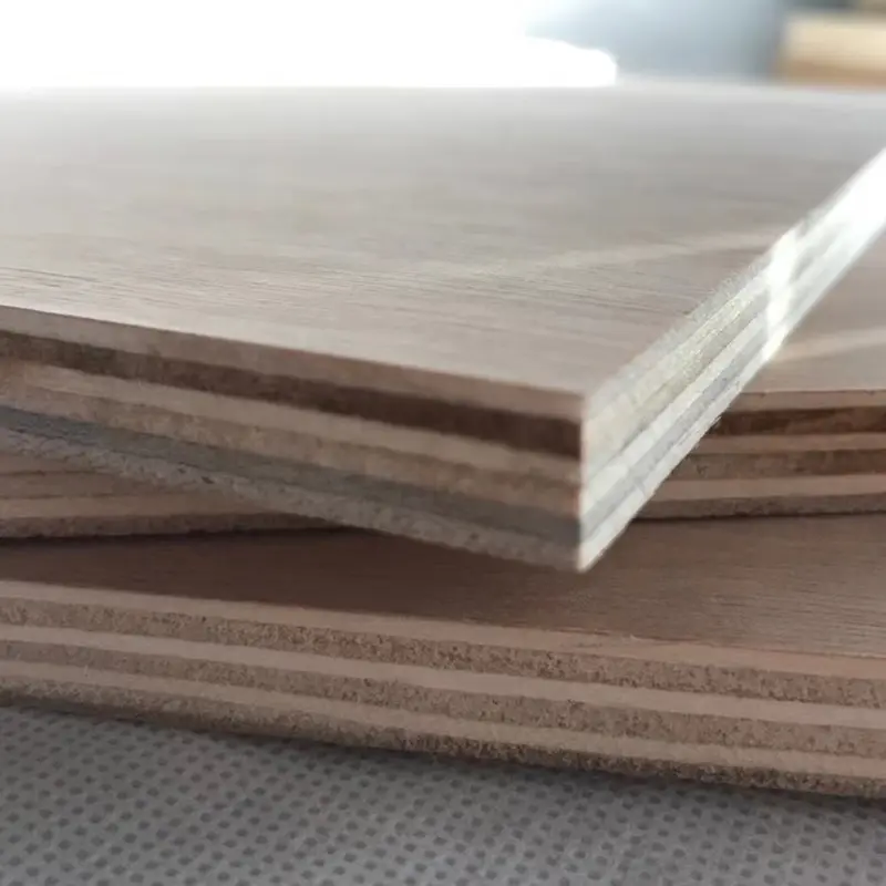 BB/CC grade Red bintangor plywood for furniture packing