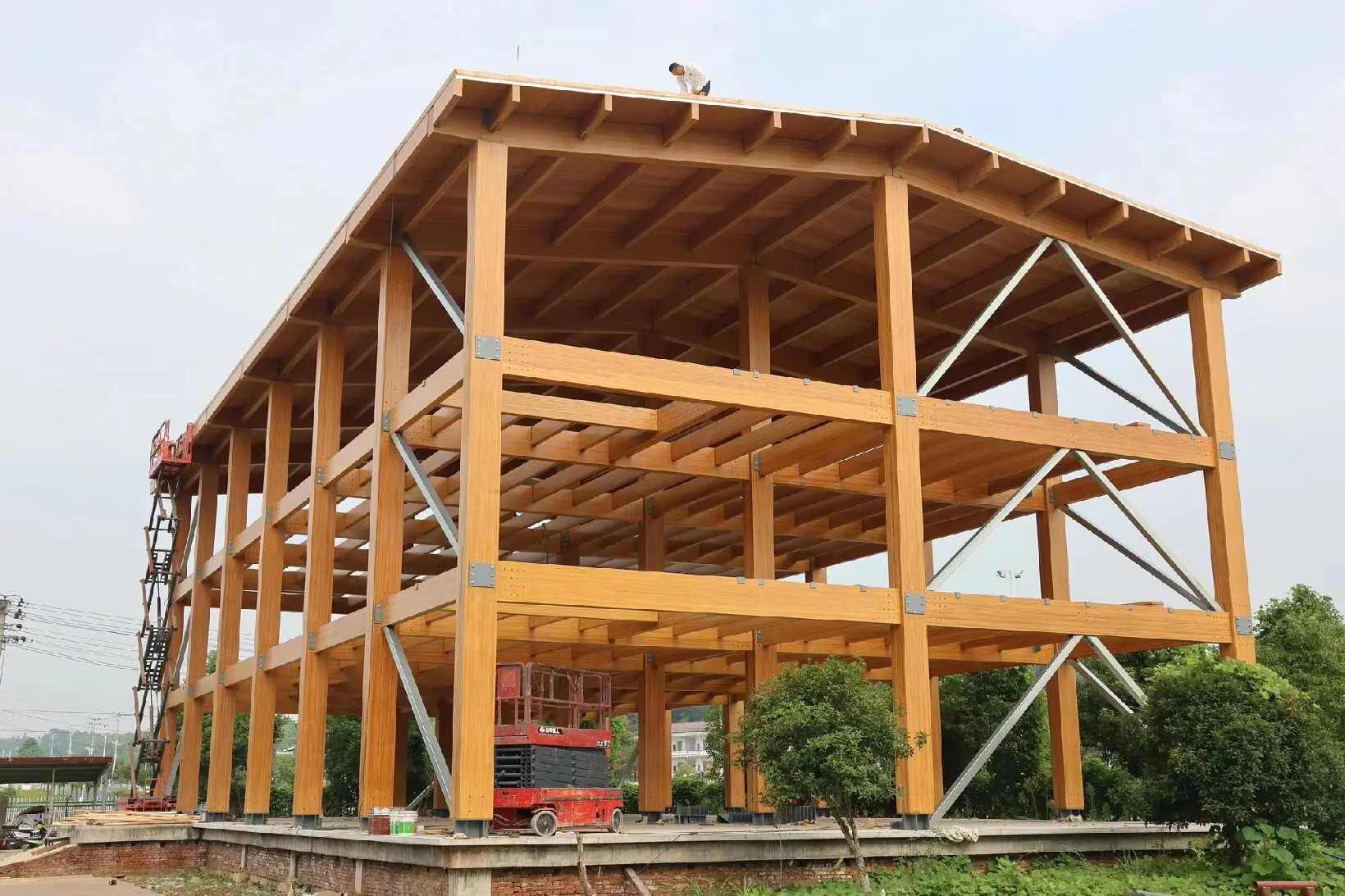 Building bamboo wood max up to size 10meters length