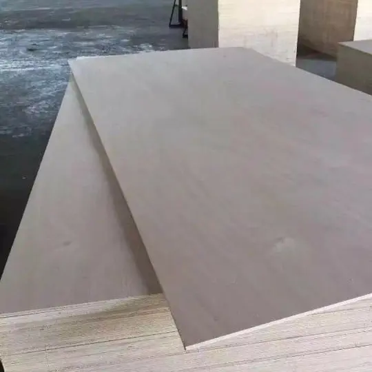 2.7mm 3mm 4mm thin okoume plywood /door size board with width 760mm 910mm