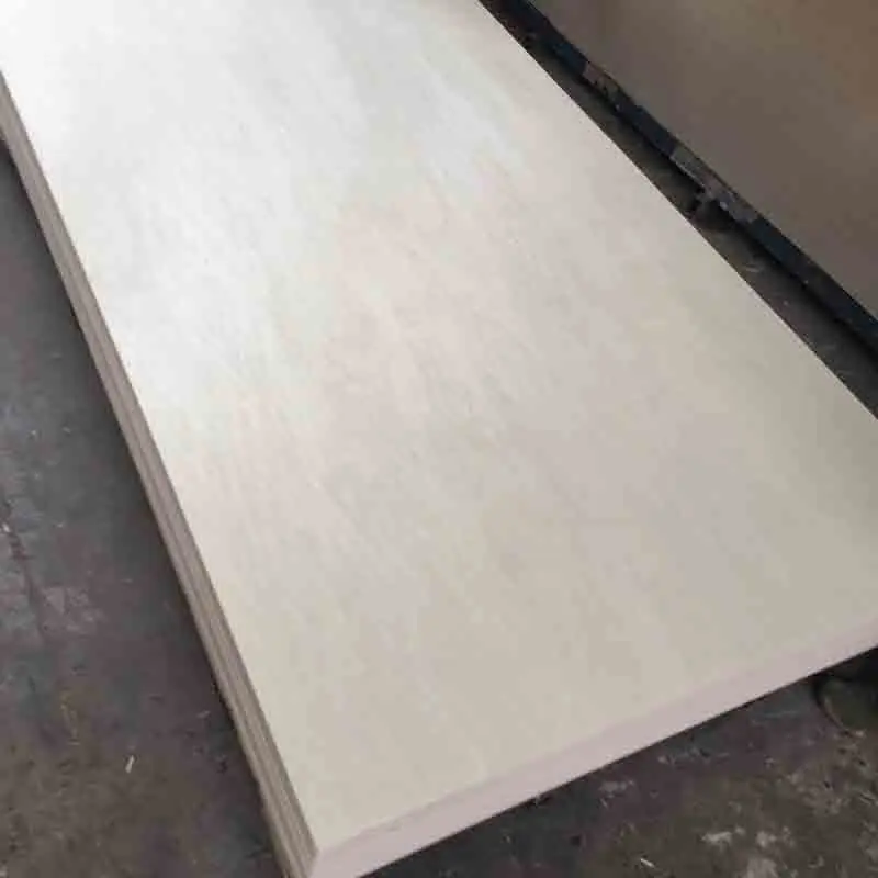 Laminated birch plywood 3-70 mm birch laminated veneer commercial plywood for furniture